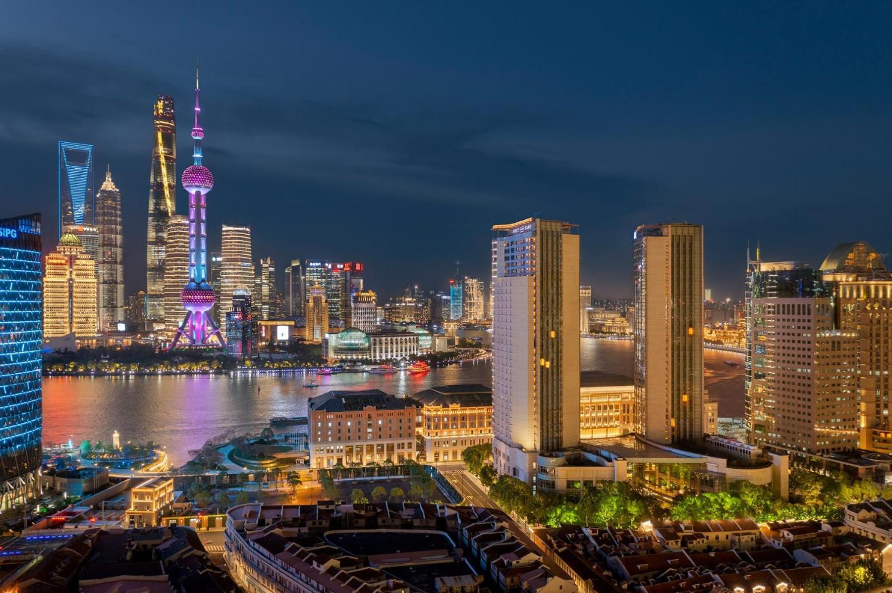 Hyatt On The Bund - A Grand Hyatt Hotel, Centrally Located At Huangpu River Banks In Downtown Hotel Shanghai